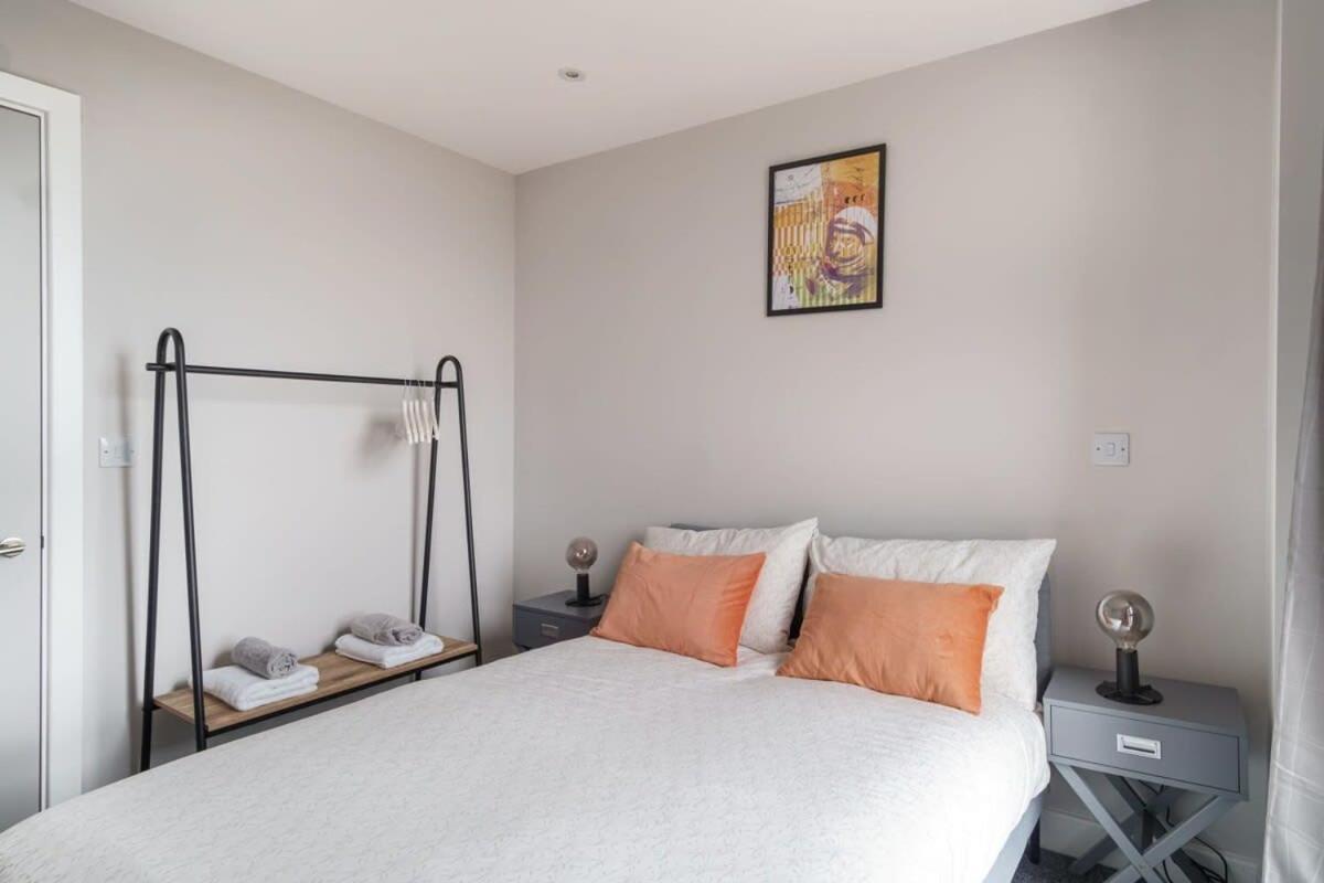 Fantastic 3 Bedroom Manchester Apartment 외부 사진