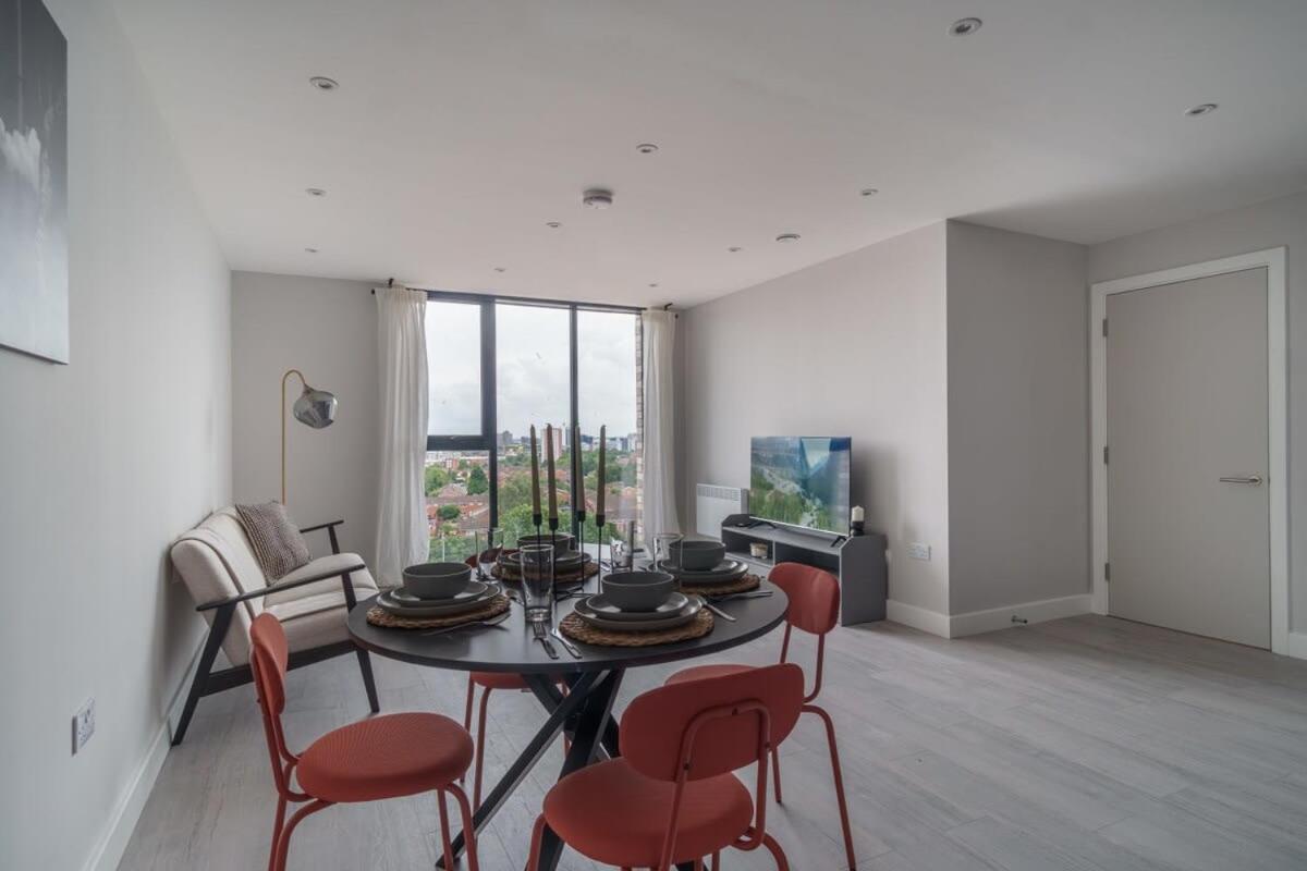 Fantastic 3 Bedroom Manchester Apartment 외부 사진